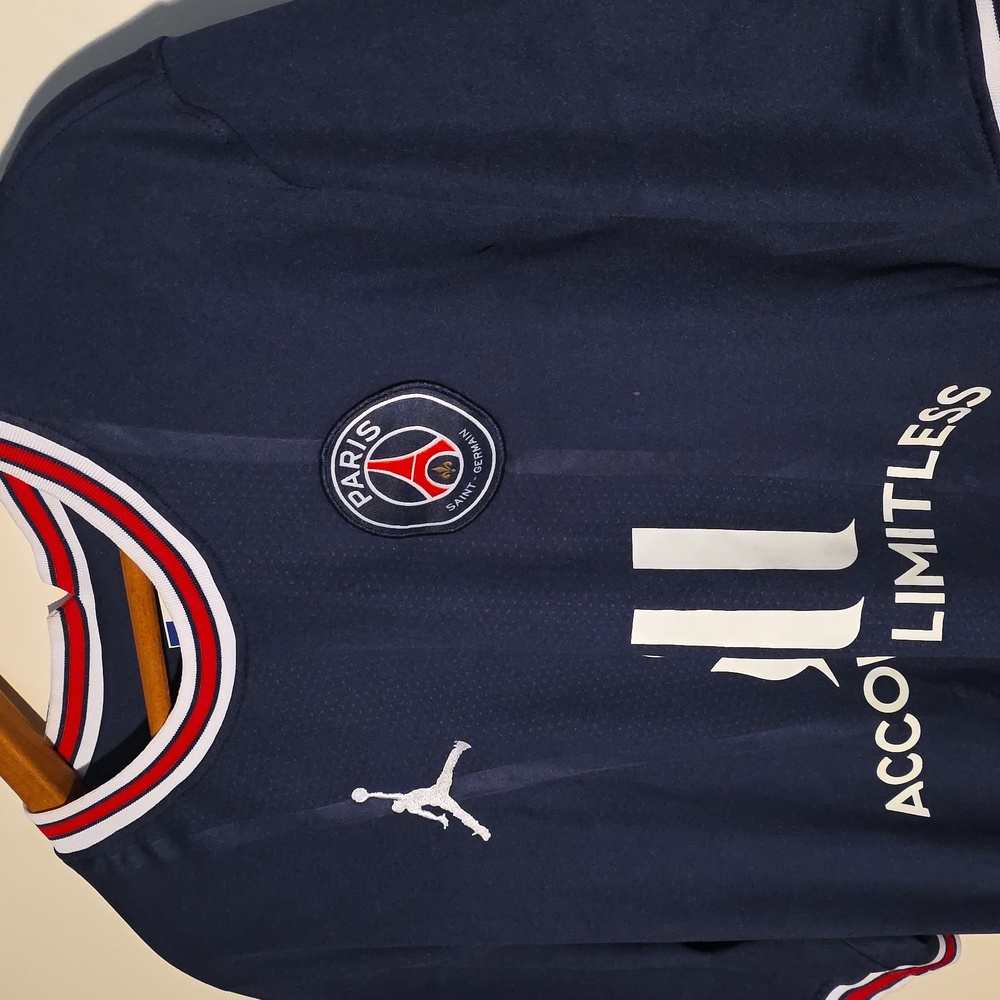 Paris St. Germain Messi Air Jordan XL Jersey Perfect Condition - Picture 2 of 8
